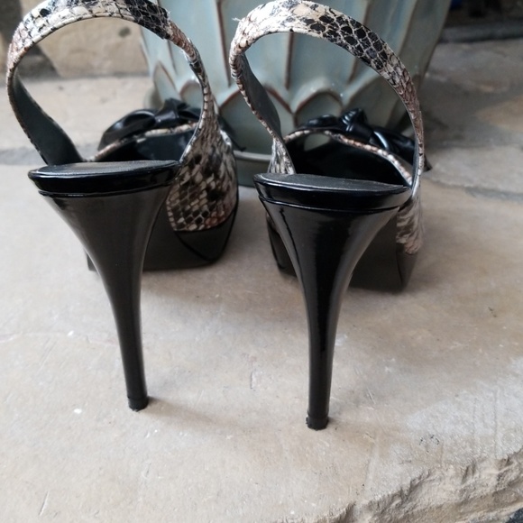 Guess high heels - Picture 3 of 4